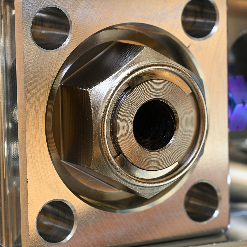 AMS 2404 electroless nickel plated shaft and nut